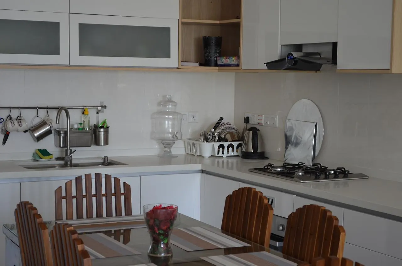 Beach Mount Apartment Dehiwala-Mount Lavinia